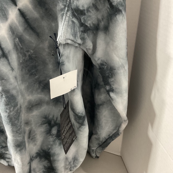 Sanrio Kuromi Pullover Tie Dye Crewneck Sweater Size Large - Picture 6 of 8